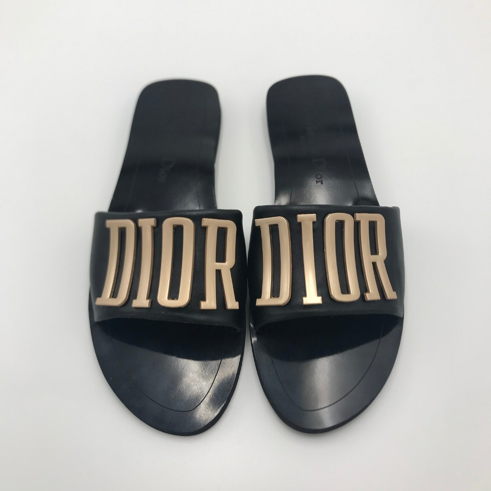 Authentic Evolution Black Slide Sandal Sz 40